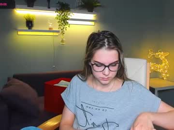 [18-05-22] kitty_pierce chaturbate show with cum