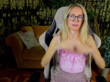 [14-10-22] angelmommy_ cum record