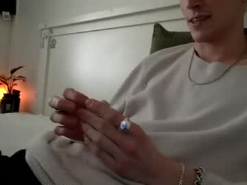 [17-11-22] benny_boy011 record private sex video from Chaturbate