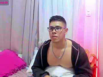 [15-08-23] corey_stone private show video from Chaturbate