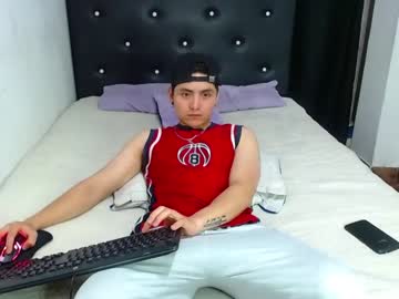 [01-12-22] jacob_miller27 record video with dildo