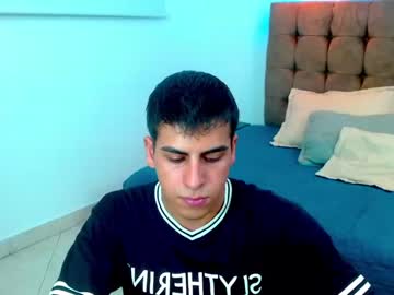 [04-05-24] hunter_heart_ record cam show from Chaturbate