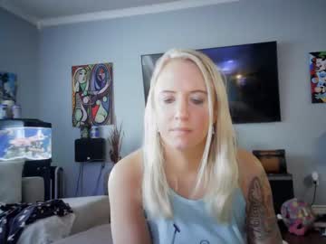 [01-02-22] blondiegirl7 show with toys from Chaturbate.com