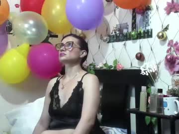 [05-01-24] hanna_thompson11 webcam video