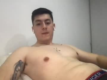[19-03-23] cafebevi public webcam from Chaturbate
