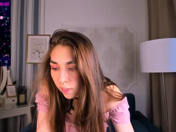 [27-04-22] mandy_bates public webcam from Chaturbate