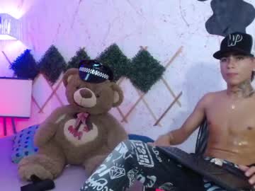 [08-06-24] west_badboy show with toys from Chaturbate.com
