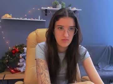 [22-01-24] scarlet_mooore public show from Chaturbate