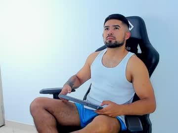 [10-04-24] ethaan_jones record public show video from Chaturbate