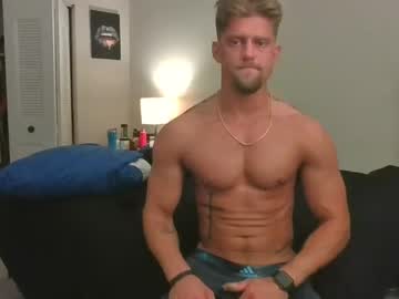 [21-09-23] gorillaglue777 public show video from Chaturbate