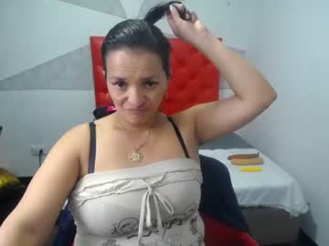 [27-08-23] marylinmilf toying