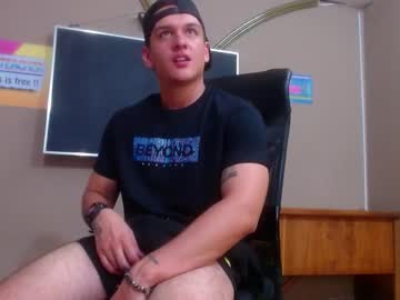 [11-08-23] flirty_max private show video from Chaturbate