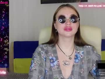 [25-06-23] anna_mussee video with toys