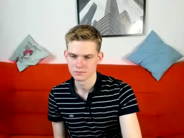 [03-01-22] henry_mellow record private show video from Chaturbate