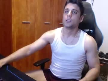 [30-04-23] pollitoromantico video with toys from Chaturbate