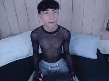 [26-11-23] ian__x19 record video with toys from Chaturbate