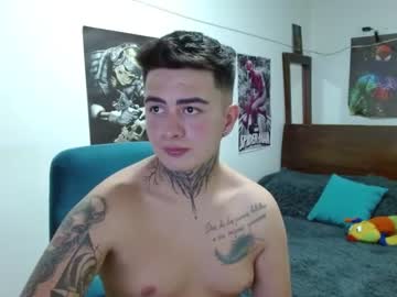 [18-02-24] santiago7878787 private show from Chaturbate