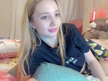 [04-04-23] abbymeow public webcam video from Chaturbate