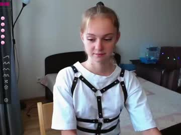 [13-09-22] shy_mirabel video with toys from Chaturbate