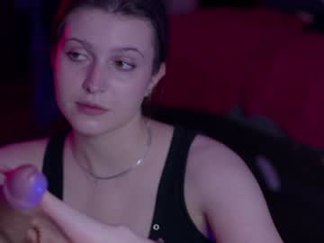 [23-07-22] borderline_girl video with dildo from Chaturbate.com