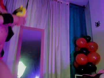 [28-10-22] peach_lila record video with toys from Chaturbate.com