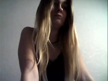 [17-04-22] queenmilena_ private show video from Chaturbate.com