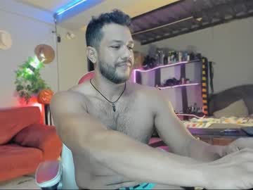 [07-02-24] machohandsome show with toys from Chaturbate