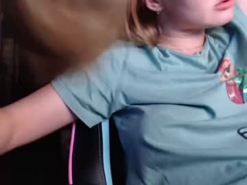 [25-09-22] _cutie_brunette_ chaturbate show with toys