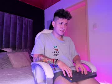 [18-01-24] alex_grray record video with toys from Chaturbate