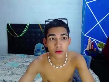 [04-06-23] hassan_boylatin show with cum from Chaturbate