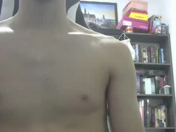 [31-12-22] tuyx11 record cam show from Chaturbate