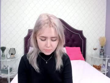 [25-03-22] isabellareeves video with toys from Chaturbate.com