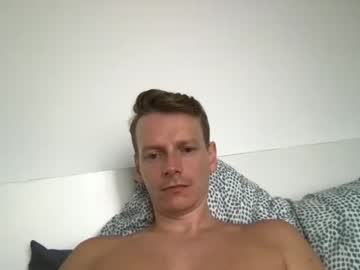 [01-10-22] hypnotised85 video with toys from Chaturbate