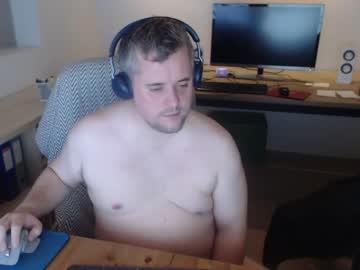 [15-11-22] qu33r_dude public webcam video from Chaturbate