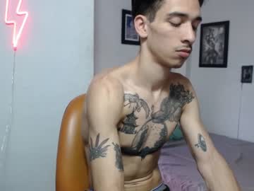 [03-05-23] dazzayy show with toys from Chaturbate