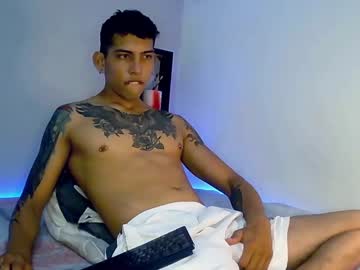 [18-06-22] tattooed_smoker record show with cum from Chaturbate