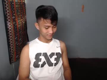 [29-06-23] innocent_neil143 show with toys from Chaturbate