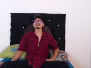 [01-12-22] bastian_17 private show video from Chaturbate.com