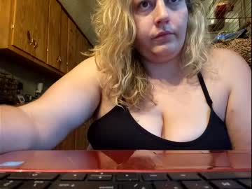 [20-07-22] wrkngbtch chaturbate toying