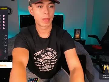 [17-03-23] mew_arcos premium show video from Chaturbate