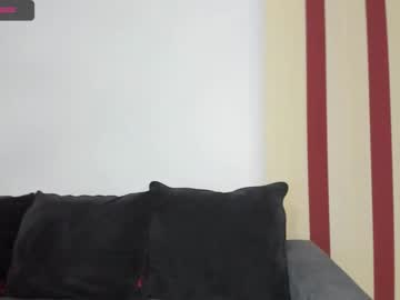 [26-04-22] giulia32 public show from Chaturbate