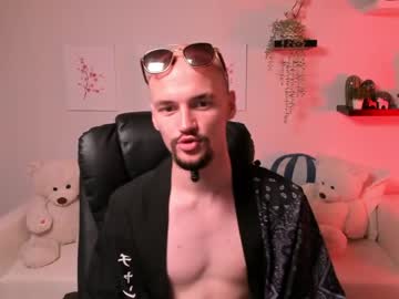 [18-10-23] tyler_axelord public webcam from Chaturbate