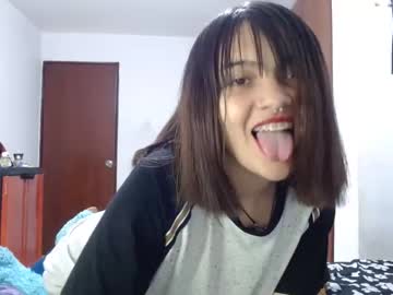 [07-02-22] briana_sex18 record private show from Chaturbate