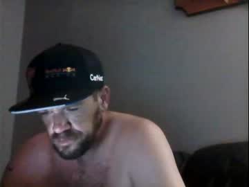 [26-08-22] captainlund public webcam video from Chaturbate.com