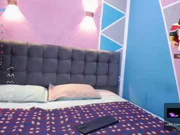 [08-09-23] tinii_collins22 record webcam show