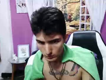 [30-11-22] blue_sexyboy cam show from Chaturbate