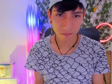 [28-12-23] leider_perez1 record show with cum from Chaturbate