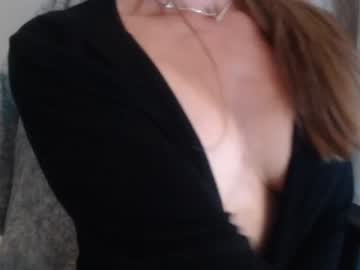 [04-05-23] milf_camshow public show