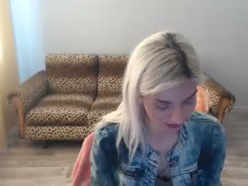 [05-03-24] sexybeatriice record public show from Chaturbate