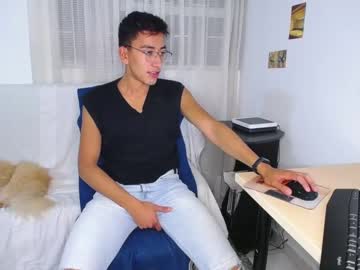 [19-03-22] tender_boyy record cam show from Chaturbate